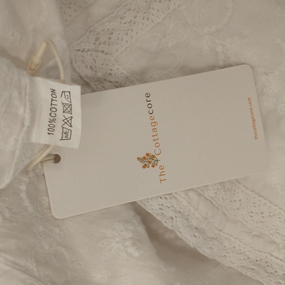 Cottagecore Romantic Feminine White Cotton Blouse Wide Peter Pan Collar NWT - Picture 6 of 10